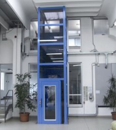 TLHC Elevatore con castelletto